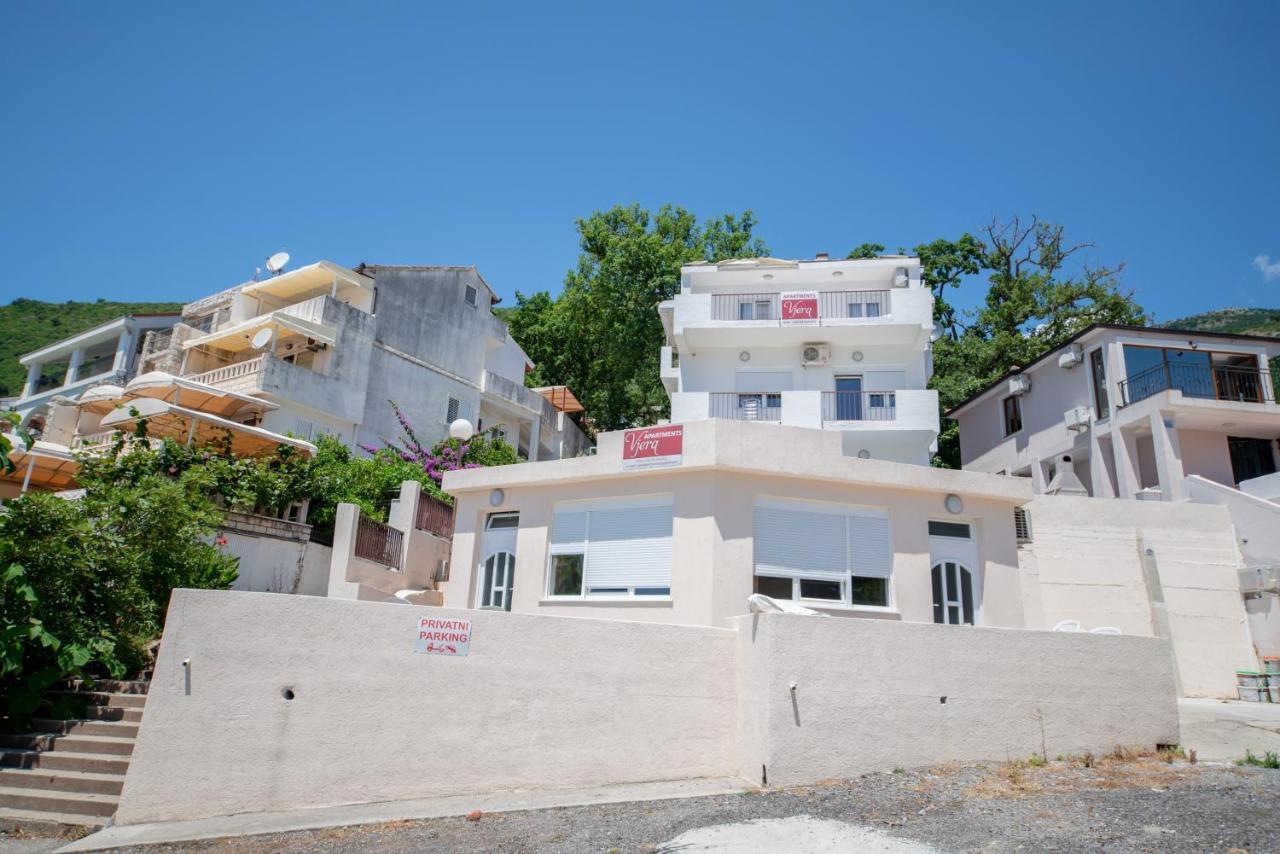 Apartments Vjera Petrovac Kültér fotó