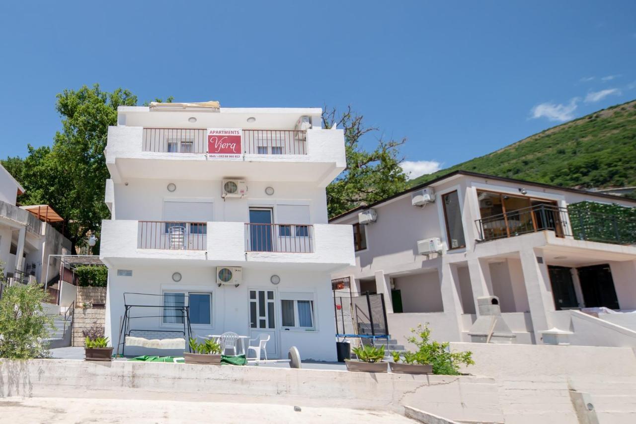 Apartments Vjera Petrovac Kültér fotó