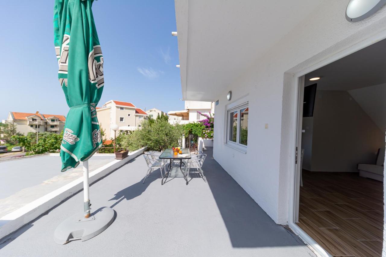 Apartments Vjera Petrovac Kültér fotó
