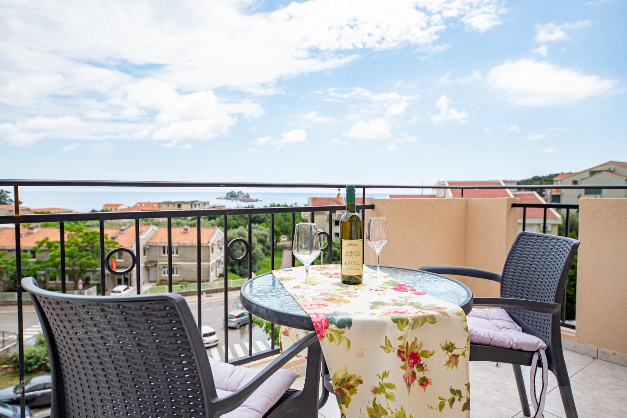 Apartments Vjera Petrovac Kültér fotó