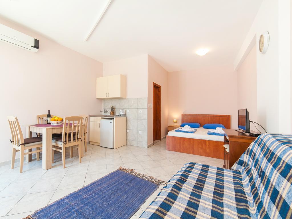 Apartments Vjera Petrovac Kültér fotó